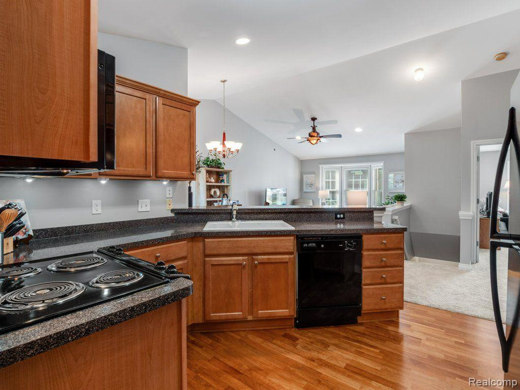 45599 GRAYSTONE Lane, Canton, MI 48187 — Photo 2