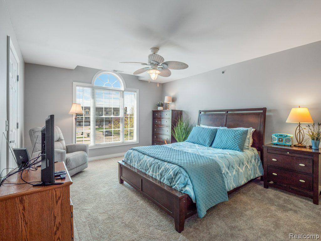 45599 GRAYSTONE Lane, Canton, MI 48187 — Photo 9