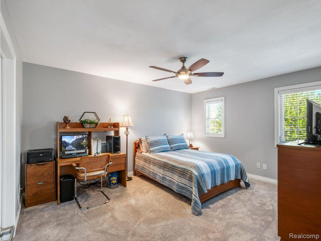 45599 GRAYSTONE Lane, Canton, MI 48187 — Photo 11