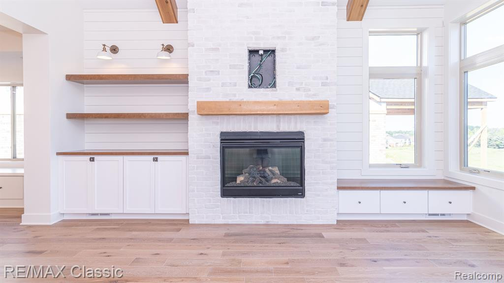 8220 STONEY CREEK Drive, Unit 22, South Lyon, MI 48178 — Photo 38