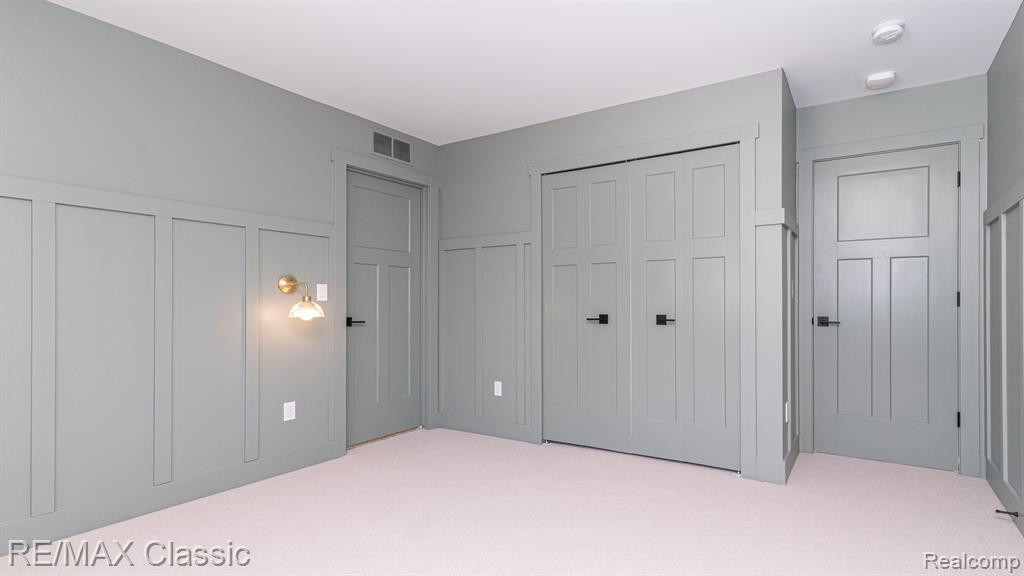 8220 STONEY CREEK Drive, Unit 22, South Lyon, MI 48178 — Photo 59