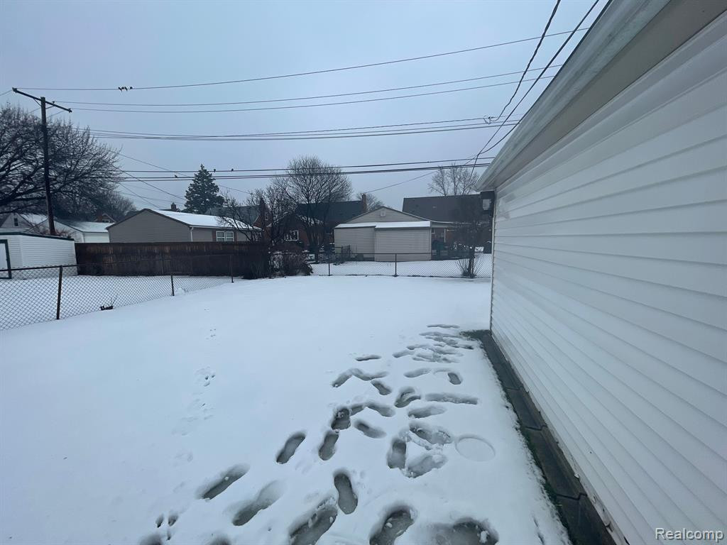 7931 MERRICK Street, Taylor, MI 48180 — Photo 4