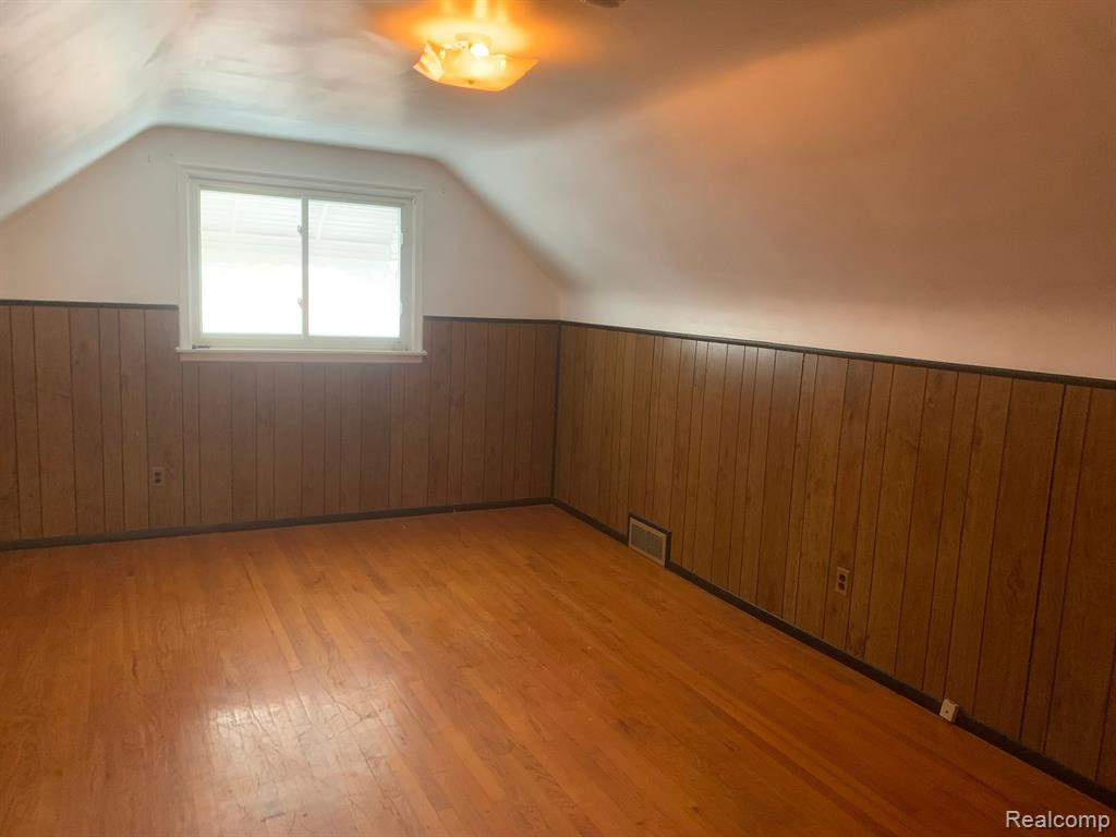 7931 MERRICK Street, Taylor, MI 48180 — Photo 18
