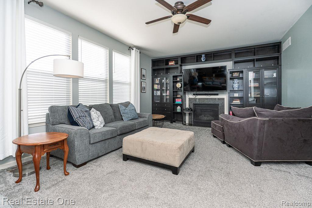 794 WYNSTONE Circle S, Oakland, MI — Photo 8