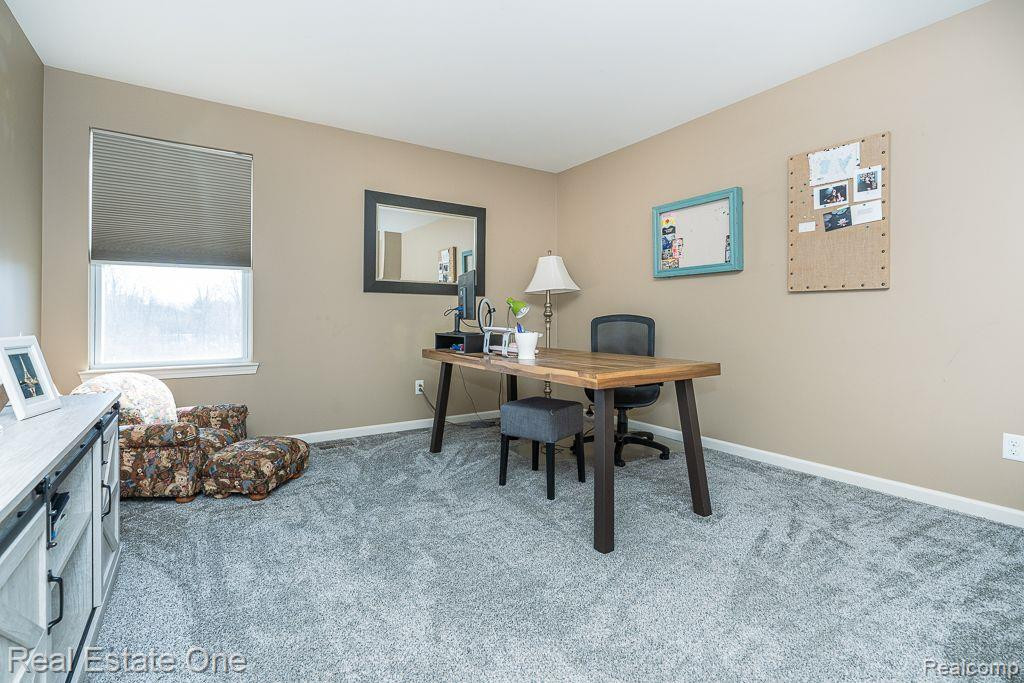 794 WYNSTONE Circle S, Oakland, MI — Photo 18