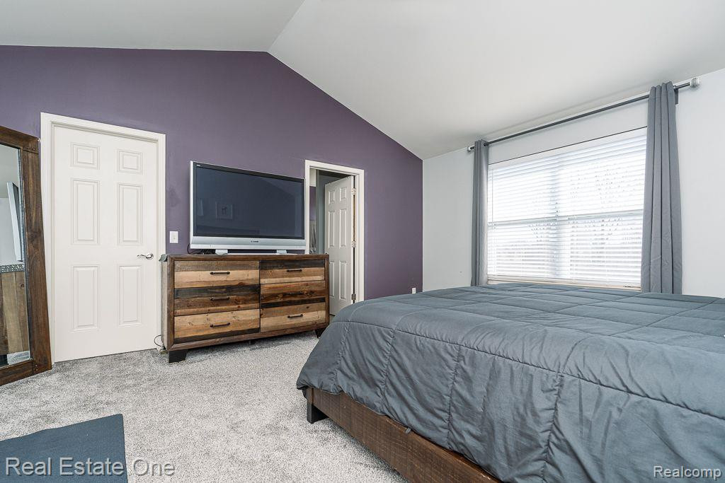 794 WYNSTONE Circle S, Oakland, MI — Photo 19