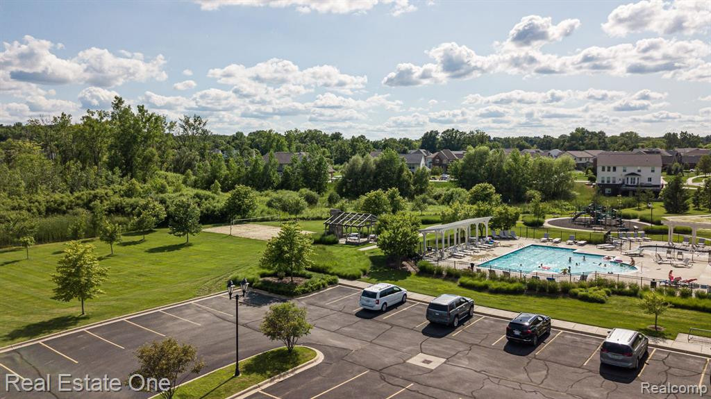 794 WYNSTONE Circle S, Oakland, MI — Photo 37