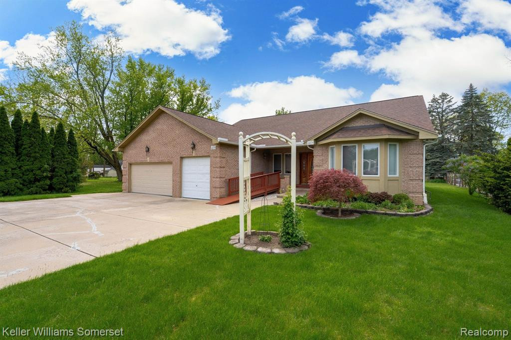 6879 John R Road, Troy, MI 48085 — front exterior