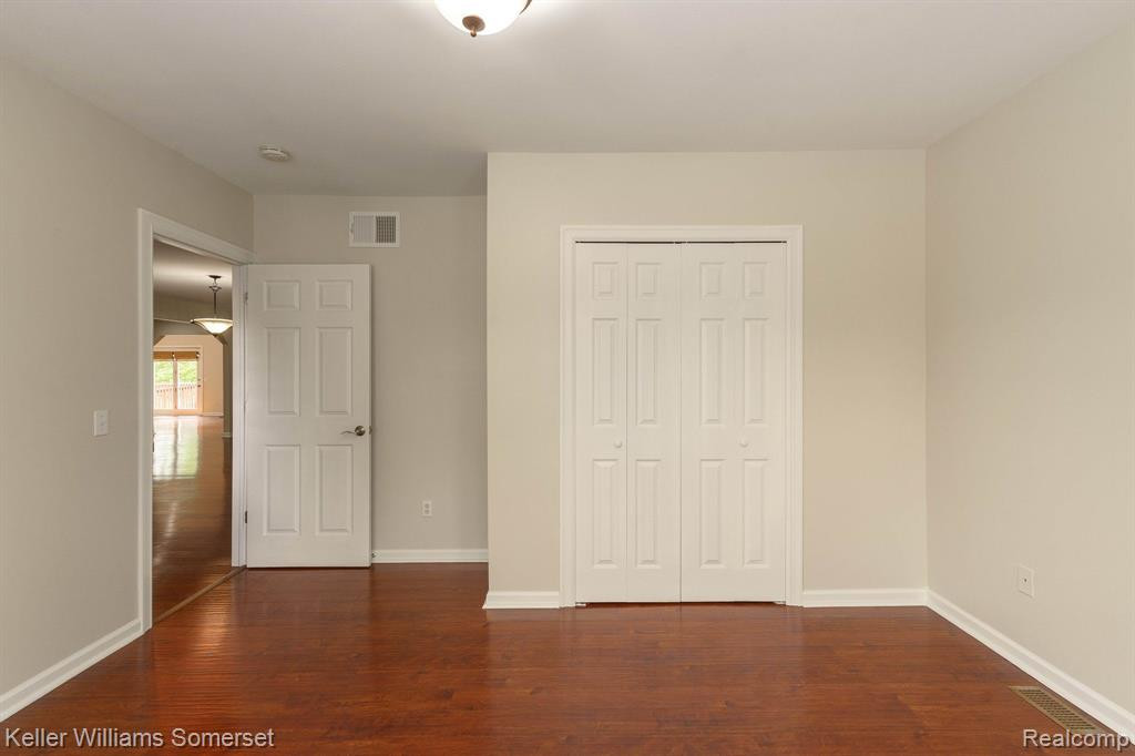 6879 John R Road, Troy, MI 48085 — Photo 21