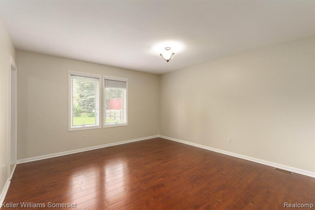 6879 John R Road, Troy, MI 48085 — Photo 28