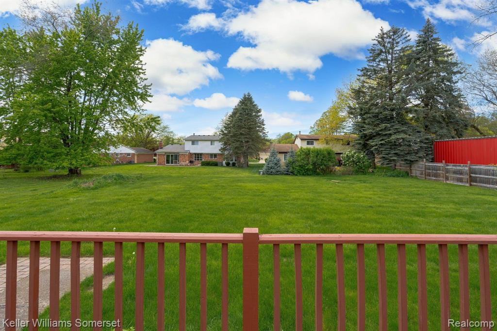 6879 John R Road, Troy, MI 48085 — Photo 48
