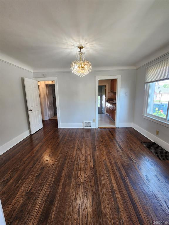 6951 PINEHURST Street, Dearborn, MI 48126 — Photo 4