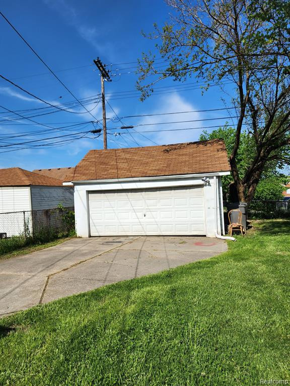 6951 PINEHURST Street, Dearborn, MI 48126 — Photo 14
