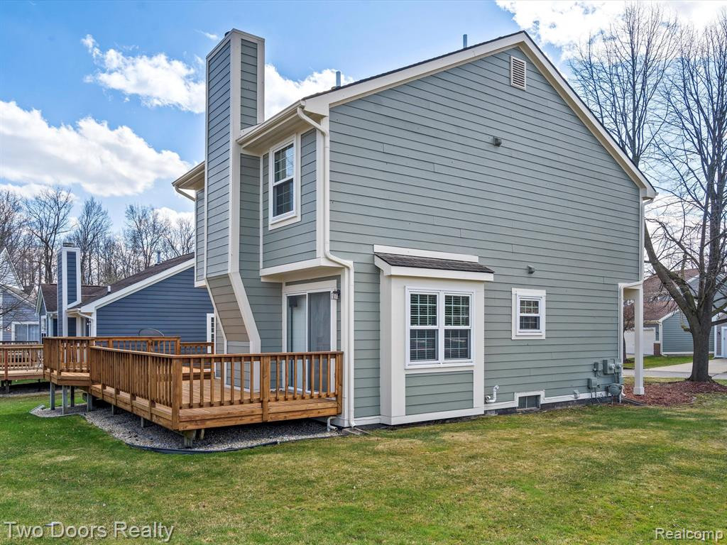 41305 CORNELL Drive, Novi, MI 48377 — Photo 3