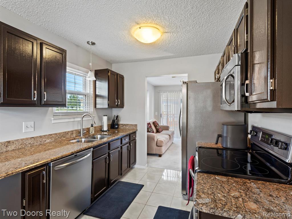41305 CORNELL Drive, Novi, MI 48377 — Photo 16