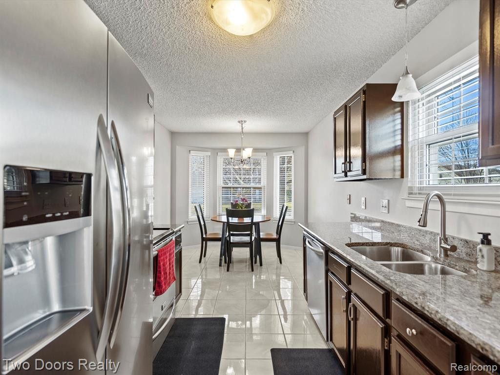41305 CORNELL Drive, Novi, MI 48377 — Photo 18