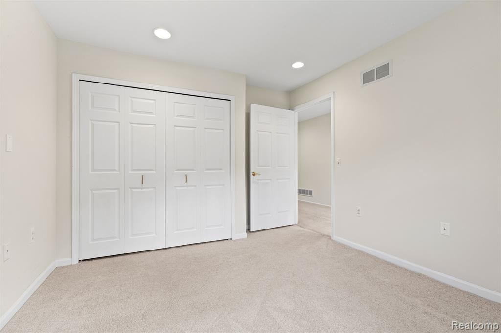 21336 MULBERRY Court, 51, Farmington Hills, MI 48336 — Photo 15