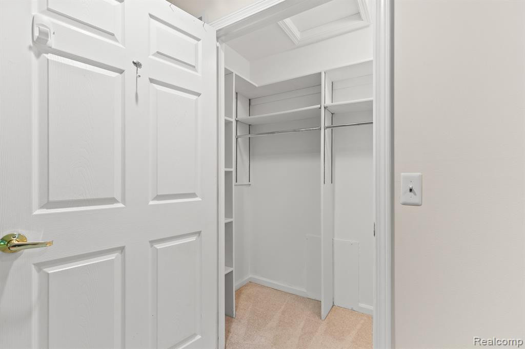 21336 MULBERRY Court, 51, Farmington Hills, MI 48336 — Photo 19