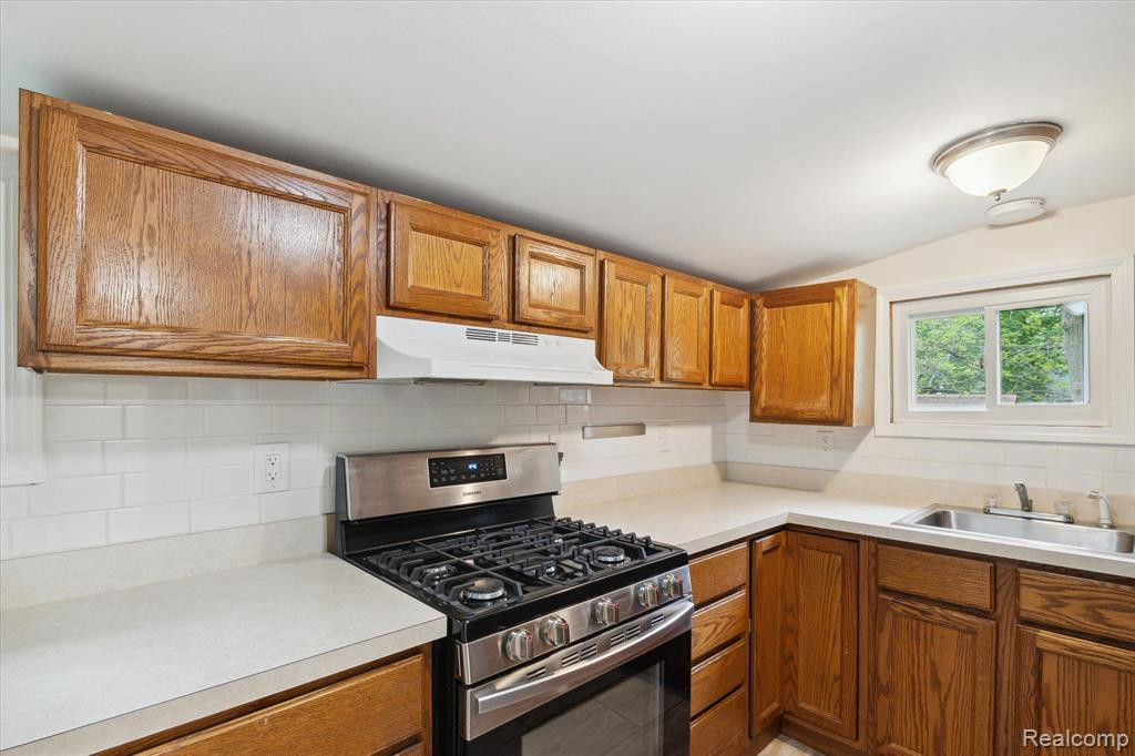 95 WATERLY Avenue, Waterford, MI 48328 — Photo 5