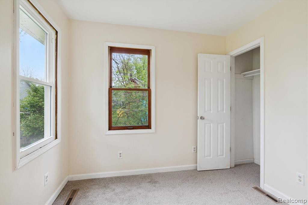 95 WATERLY Avenue, Waterford, MI 48328 — Photo 7