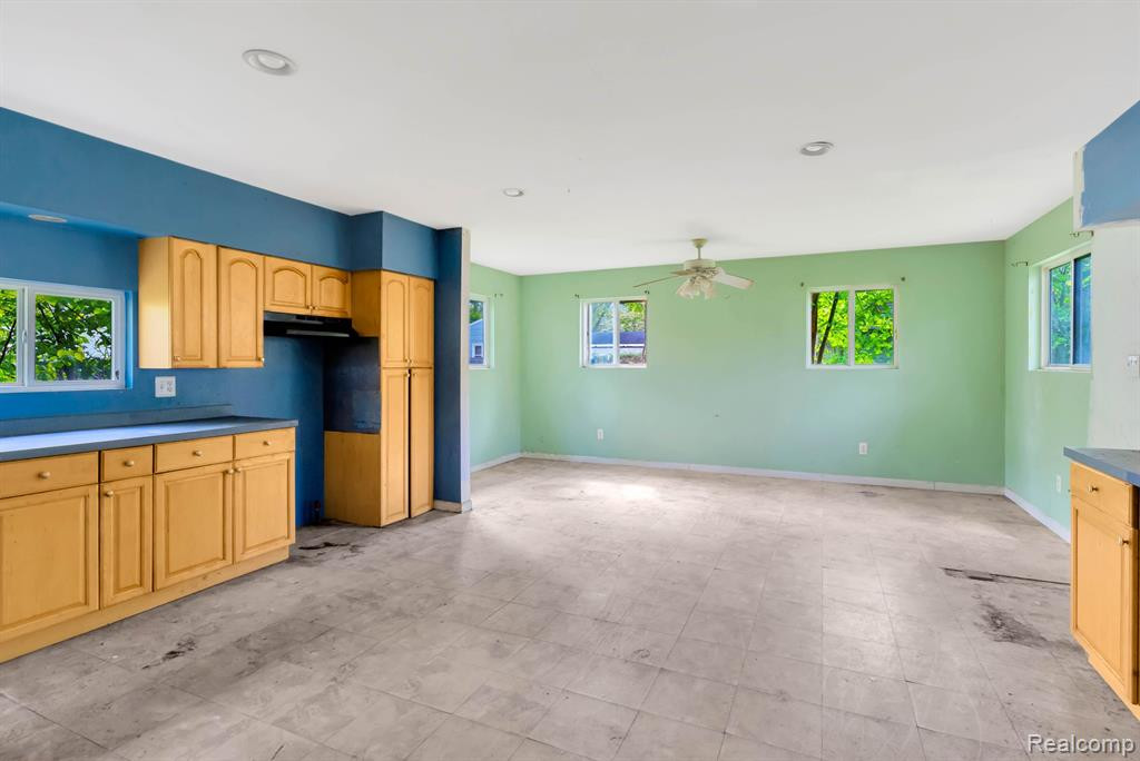 507 OSBAND Street, Ypsilanti, MI 48198 — Photo 11