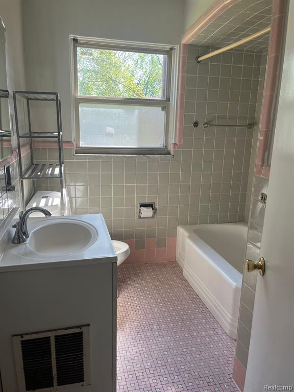 8101 INDIANA Street, Detroit, MI 48204 — Photo 16