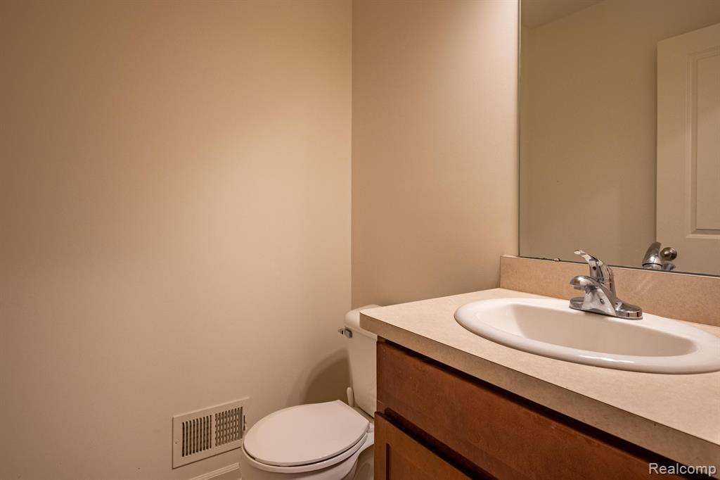 9993 RIDGE RUN Street, Howell, MI 48855 — Photo 13