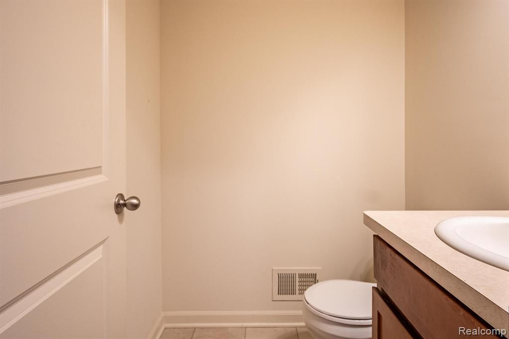 9993 RIDGE RUN Street, Howell, MI 48855 — Photo 14