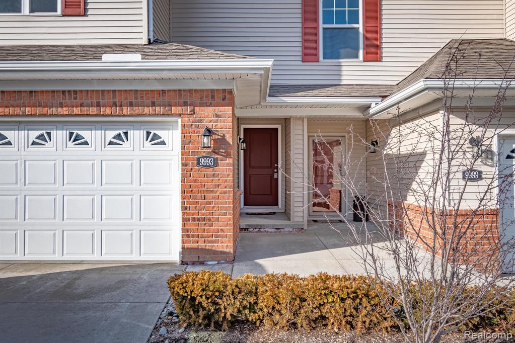 9993 RIDGE RUN Street, Howell, MI 48855 — Photo 32