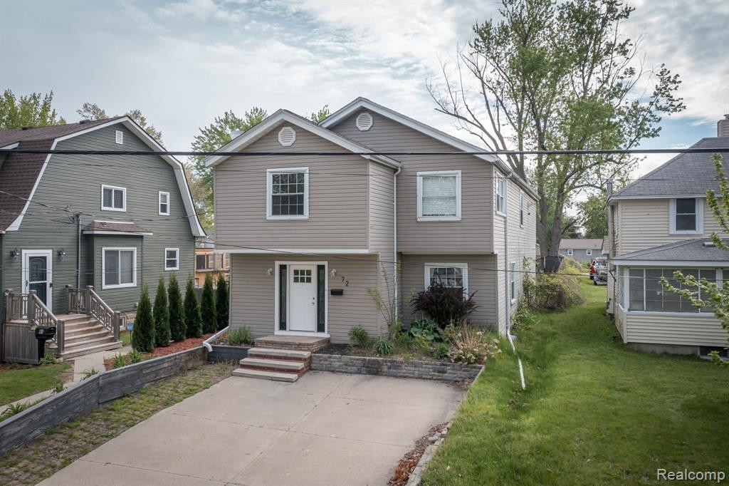 72 N North Shore, Lake Orion, MI 48362 — front exterior