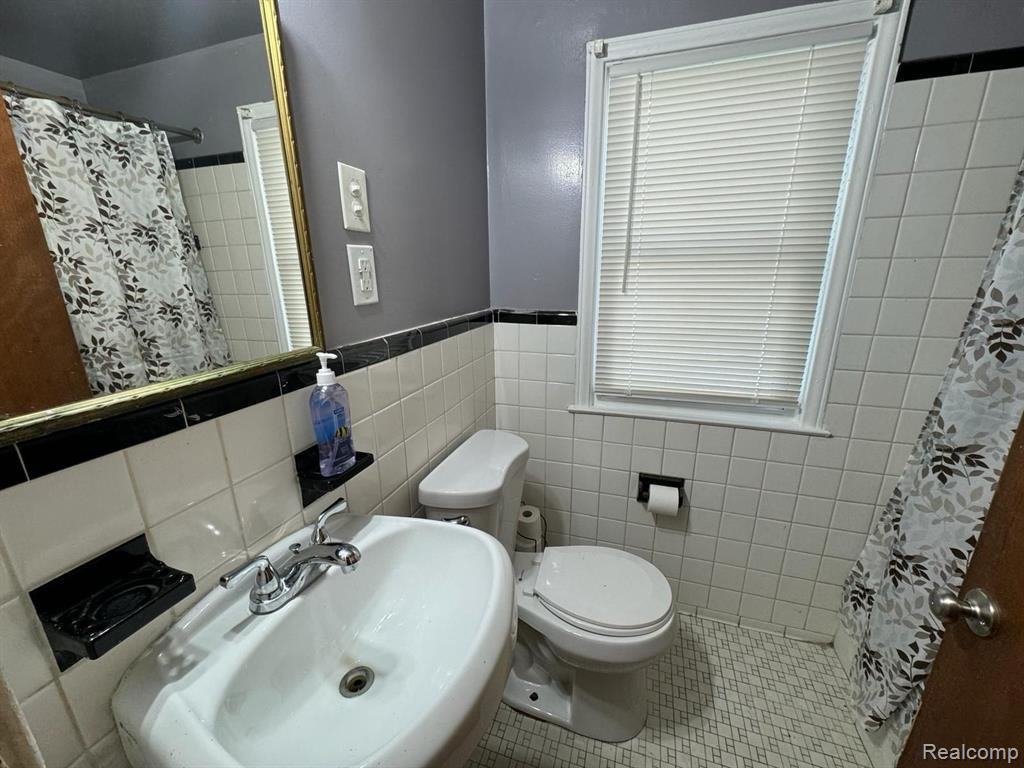 13411 TACOMA Street, Detroit, MI 48205 — Photo 15