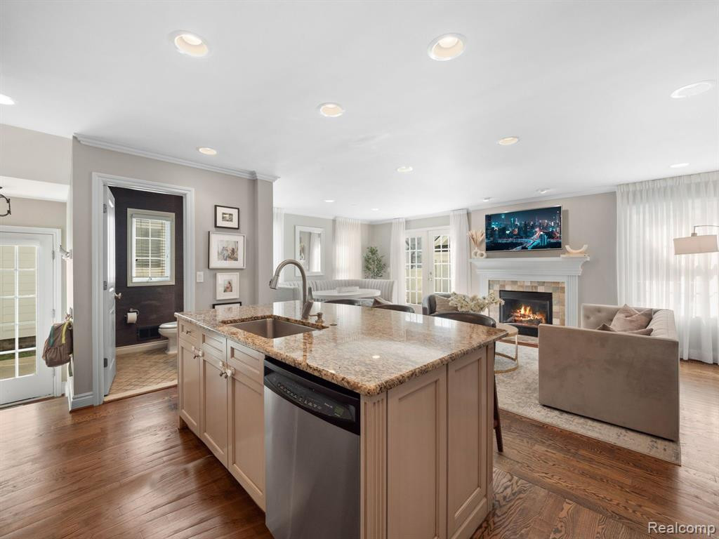 694 Chapin Avenue, Birmingham, MI 48009 — Photo 12