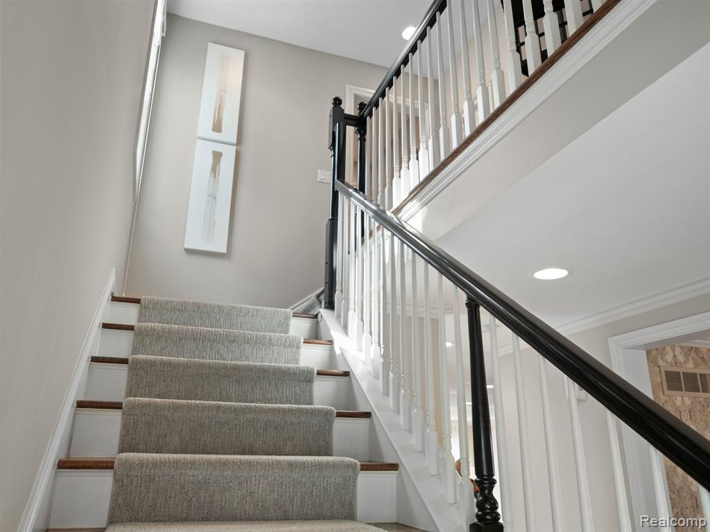 694 Chapin Avenue, Birmingham, MI 48009 — Photo 18