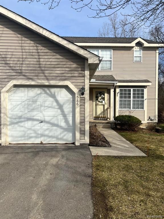 1586 GOLDEN Lane, Ypsilanti, MI 48198 — front exterior