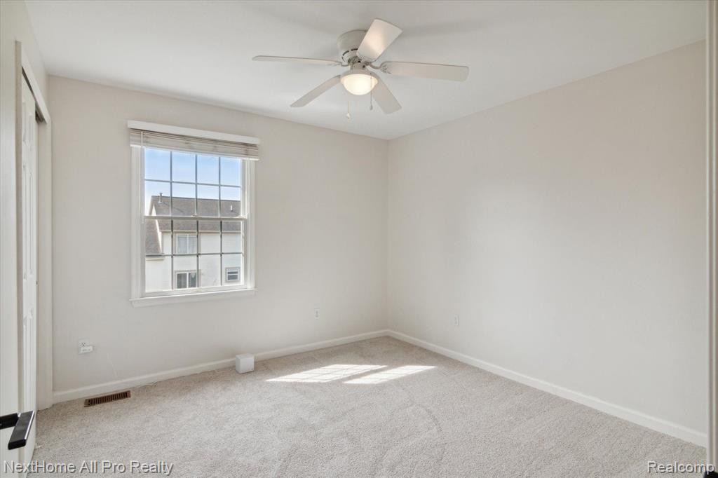 1165 CANTOR Lane, South Lyon, MI 48178 — Photo 38