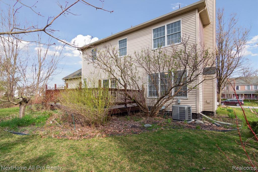 1165 CANTOR Lane, South Lyon, MI 48178 — Photo 48