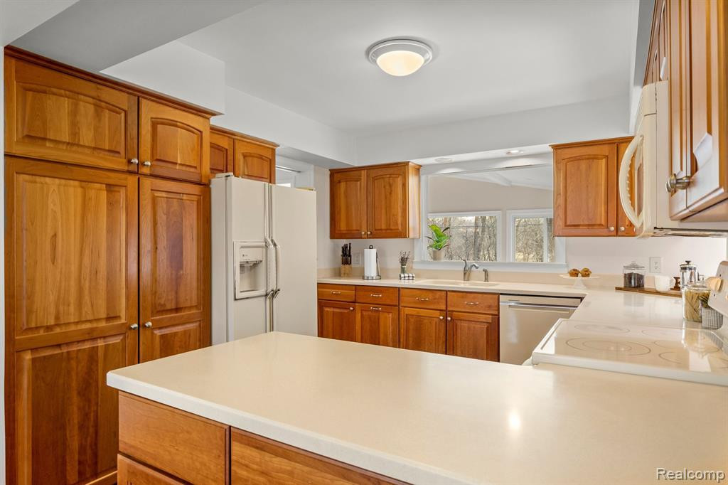46957 CURTIS Road, Northville, MI 48168 — Photo 29