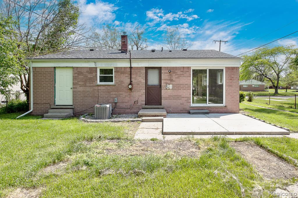 770 OSWEGO Avenue, Ypsilanti, MI 48198 — Photo 3