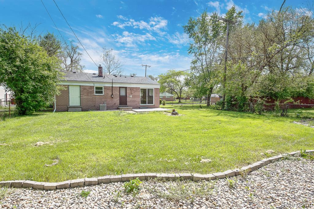 770 OSWEGO Avenue, Ypsilanti, MI 48198 — Photo 4