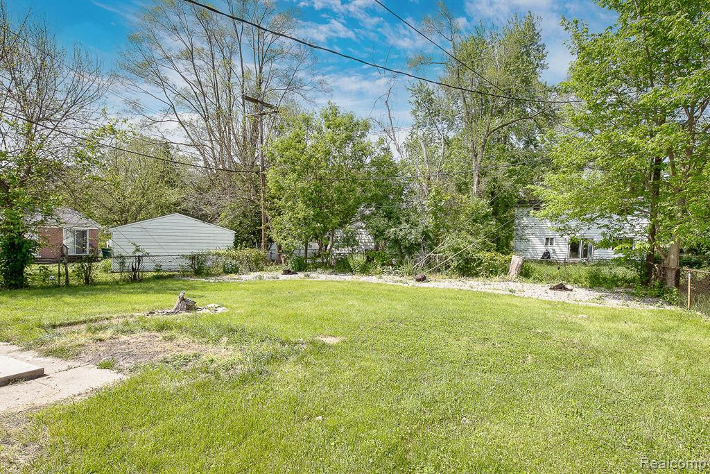 770 OSWEGO Avenue, Ypsilanti, MI 48198 — Photo 5
