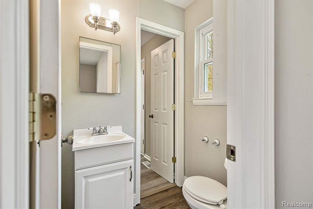 770 OSWEGO Avenue, Ypsilanti, MI 48198 — Photo 18