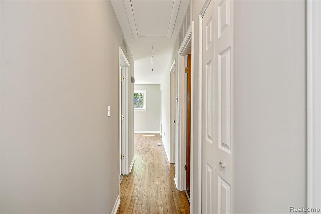 770 OSWEGO Avenue, Ypsilanti, MI 48198 — Photo 24