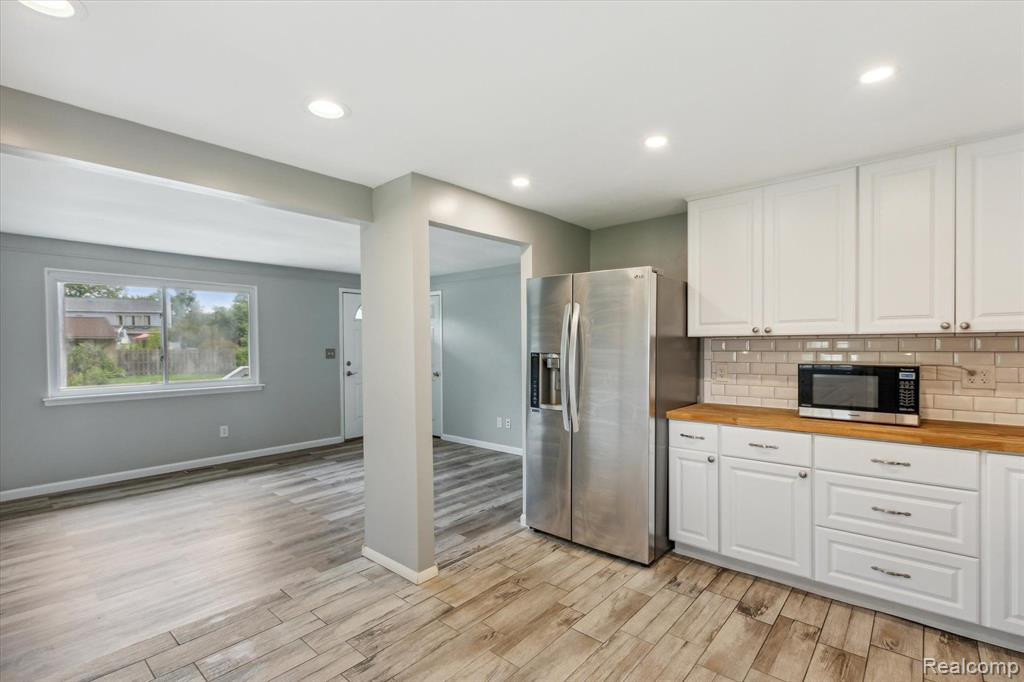 3 Faust, Ann Arbor, MI 48108 — Photo 11