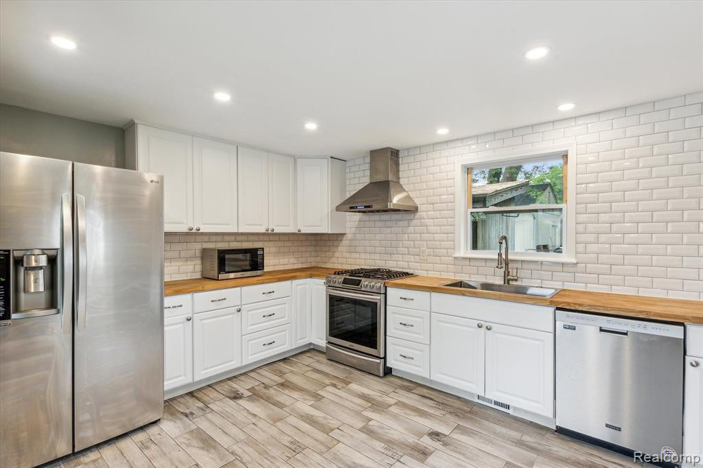 3 Faust, Ann Arbor, MI 48108 — Photo 12