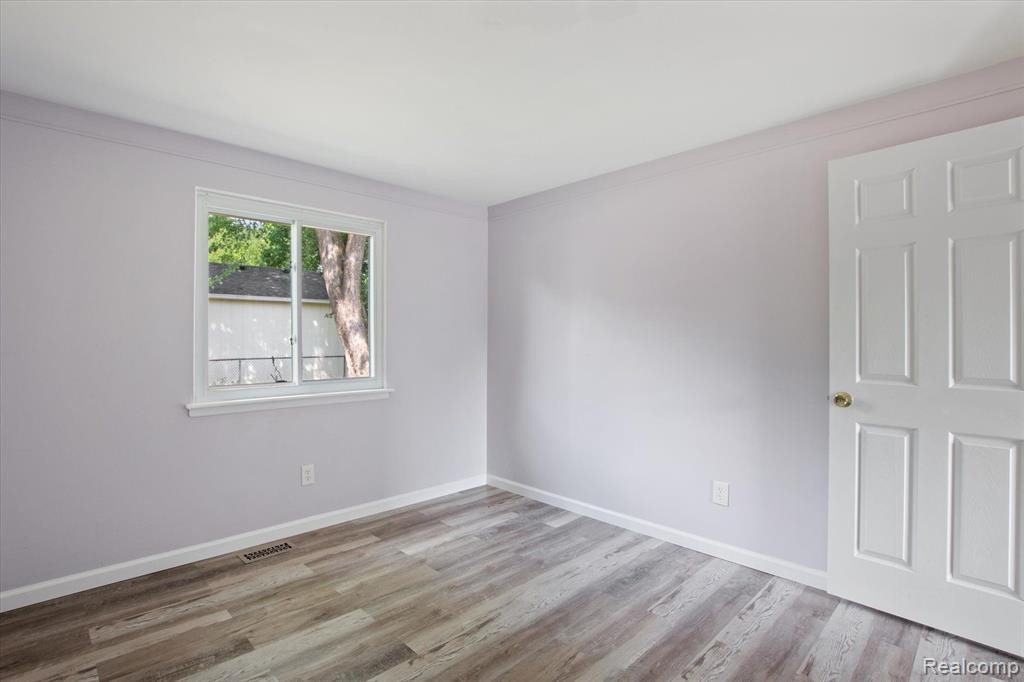 3 Faust, Ann Arbor, MI 48108 — Photo 24