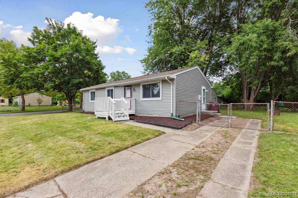 3 Faust, Ann Arbor, MI 48108 — Photo 37