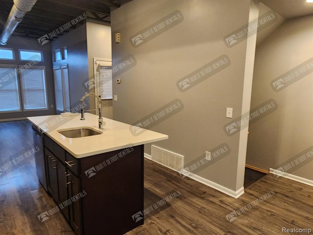 4414 3RD Street, Detroit, MI 48201 — Photo 5
