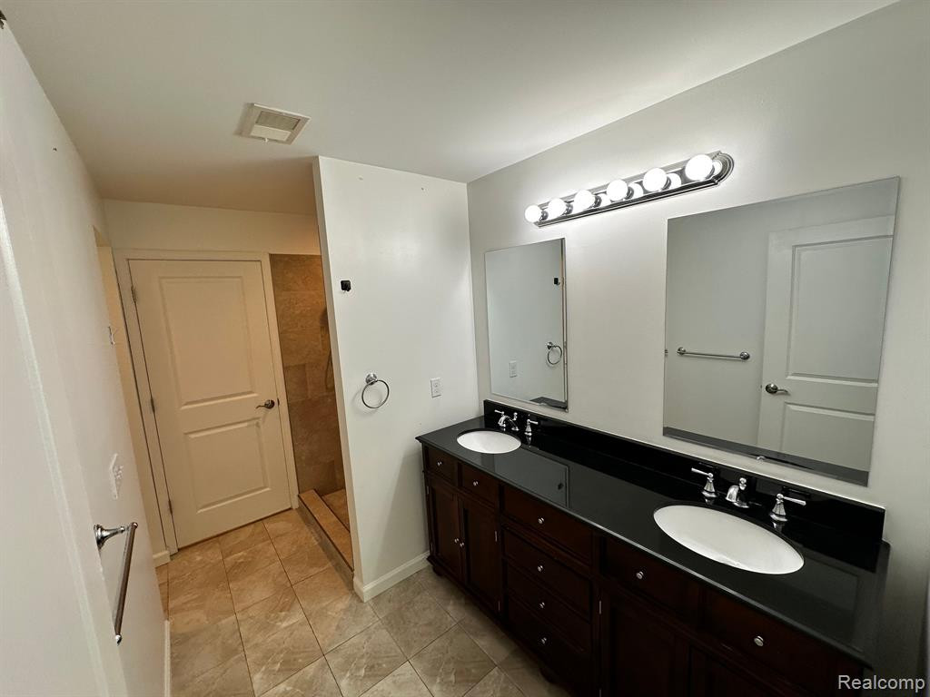 408 LEGATO Drive, Walled Lake, MI 48390 — Photo 13