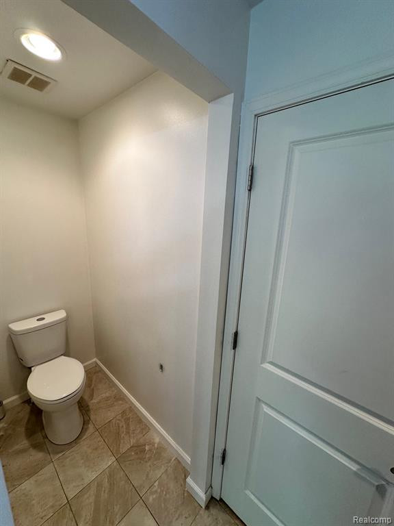 408 LEGATO Drive, Walled Lake, MI 48390 — Photo 15