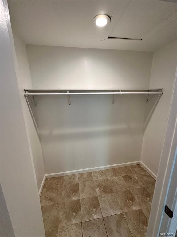 408 LEGATO Drive, Walled Lake, MI 48390 — Photo 18